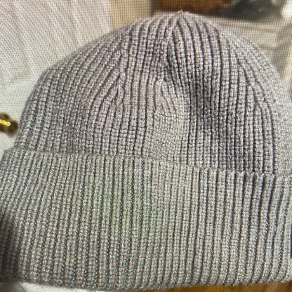 Lululemon Athletica Gray Knit Beanie